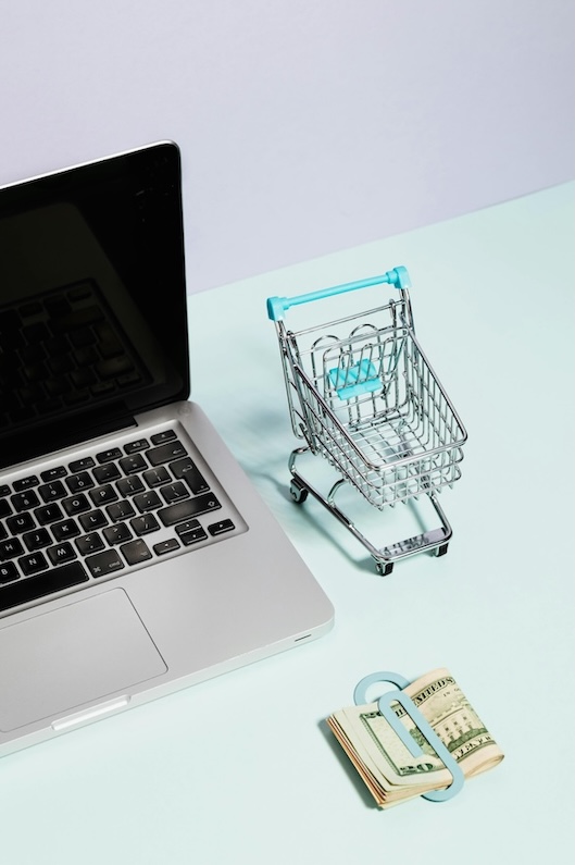 How to motivate shoppers with cart incentives in your Shopify store